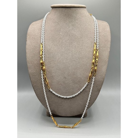 Vintage Signed TRIFARI Gold Tone and White Enamel Super Long Chain Necklace - Picture 4 of 10